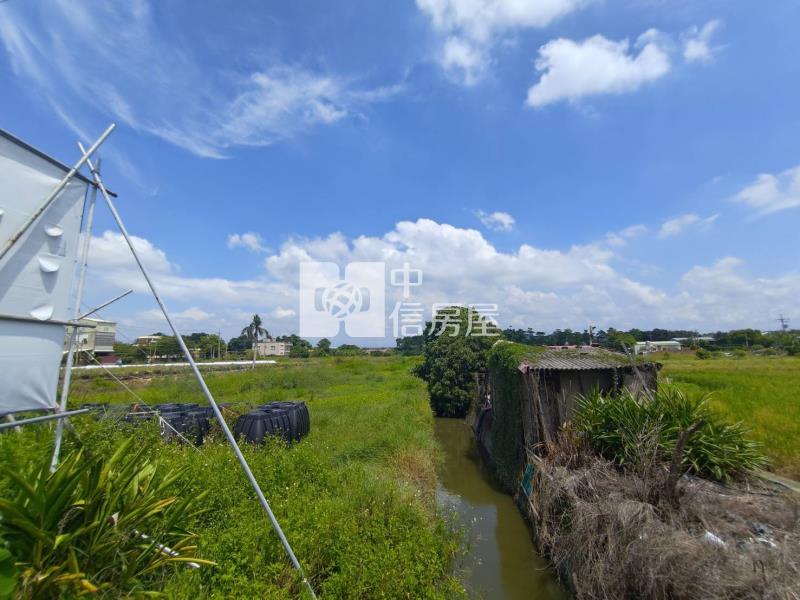 新化外環臨路大面寬農地房屋室內格局與周邊環境