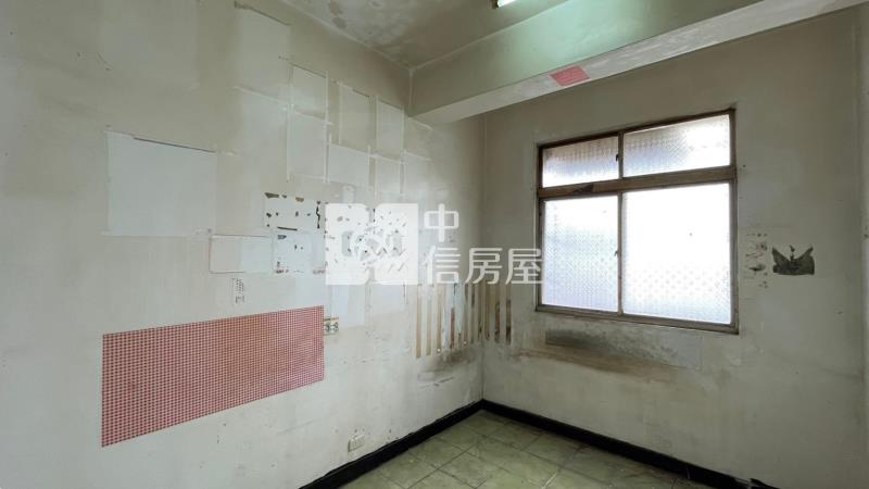 南區超低總價5+6頂加房屋室內格局與周邊環境