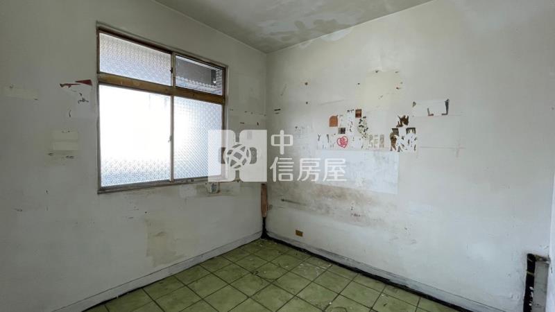 南區超低總價5+6頂加房屋室內格局與周邊環境