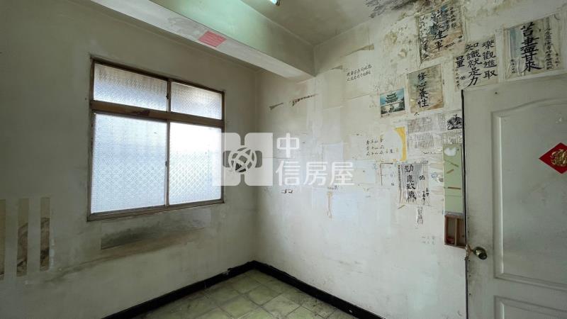 南區超低總價5+6頂加房屋室內格局與周邊環境