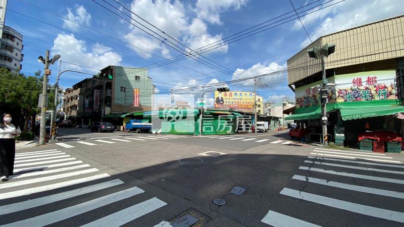 大里臨路黃金透店房屋室內格局與周邊環境