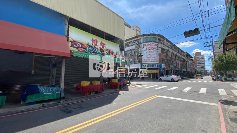 大里臨路黃金透店房屋室內格局與周邊環境