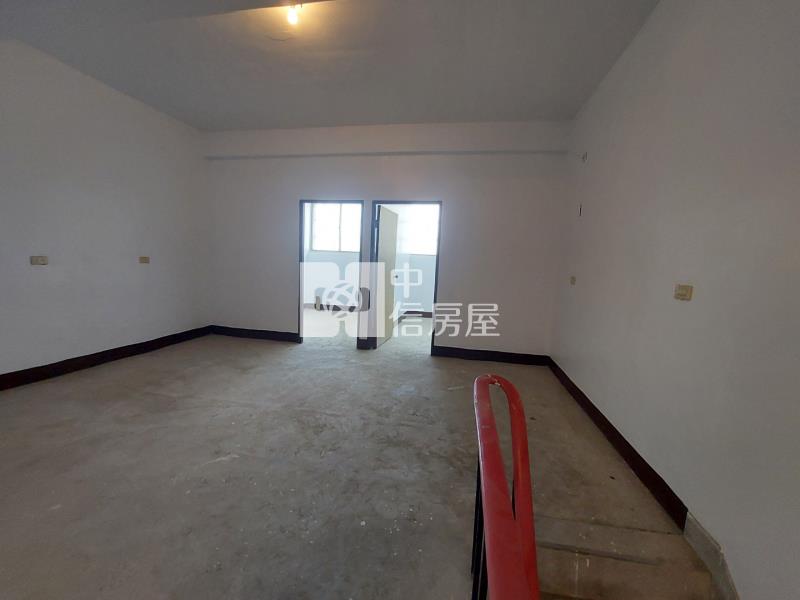龍潭區近中科院(民族路)透天店面(要整理)房屋室內格局與周邊環境