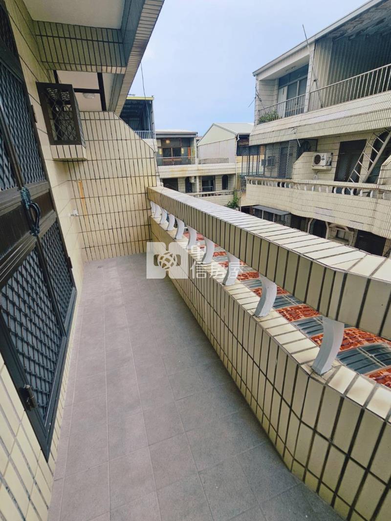 東區副都心亮麗透天美墅房屋室內格局與周邊環境