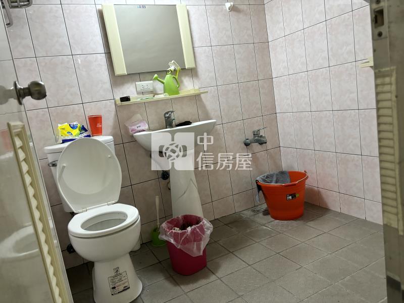 北斗萬來國小旁透天房屋室內格局與周邊環境