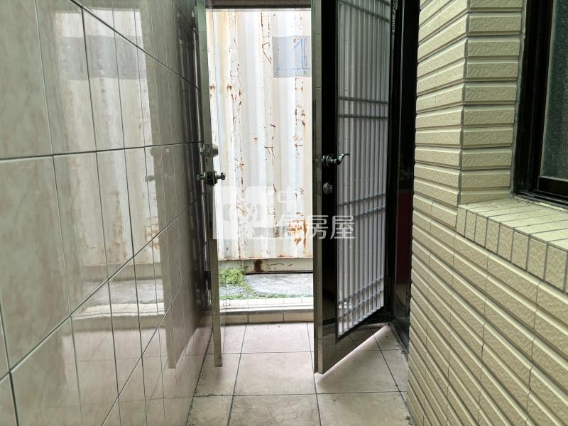 北斗萬來國小旁透天房屋室內格局與周邊環境