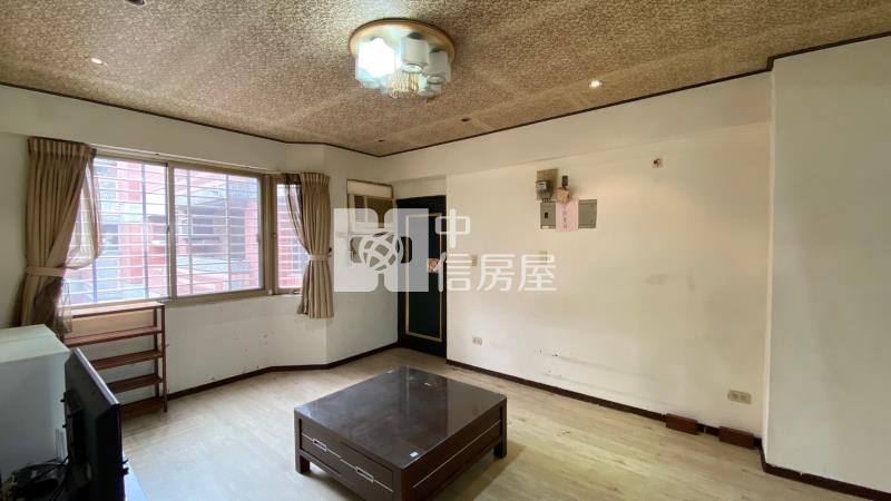 天津8+9頂加雙車位房屋室內格局與周邊環境