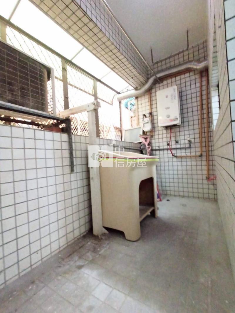 全新整修美住家房屋室內格局與周邊環境