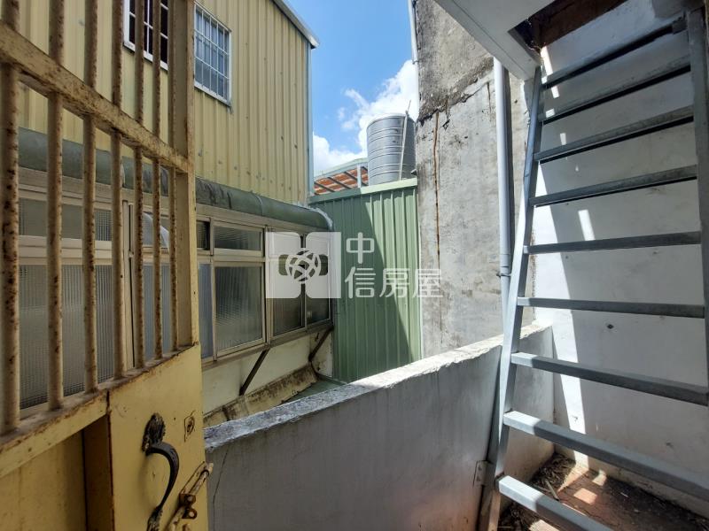 龍潭民族路透天店面(要整理)房屋室內格局與周邊環境