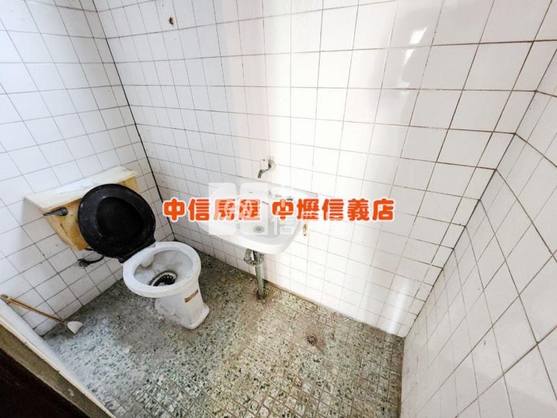 龍潭正民族路透天房屋室內格局與周邊環境
