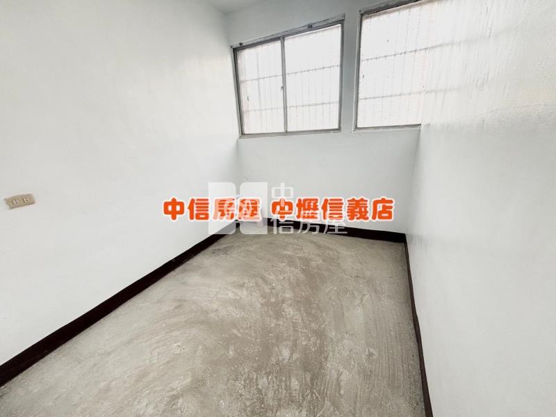 龍潭正民族路透天房屋室內格局與周邊環境