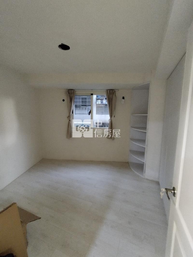 西屯精美兩房房屋室內格局與周邊環境