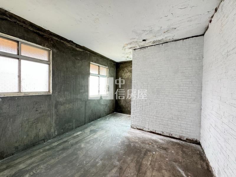 忠貞市場旁美公寓房屋室內格局與周邊環境
