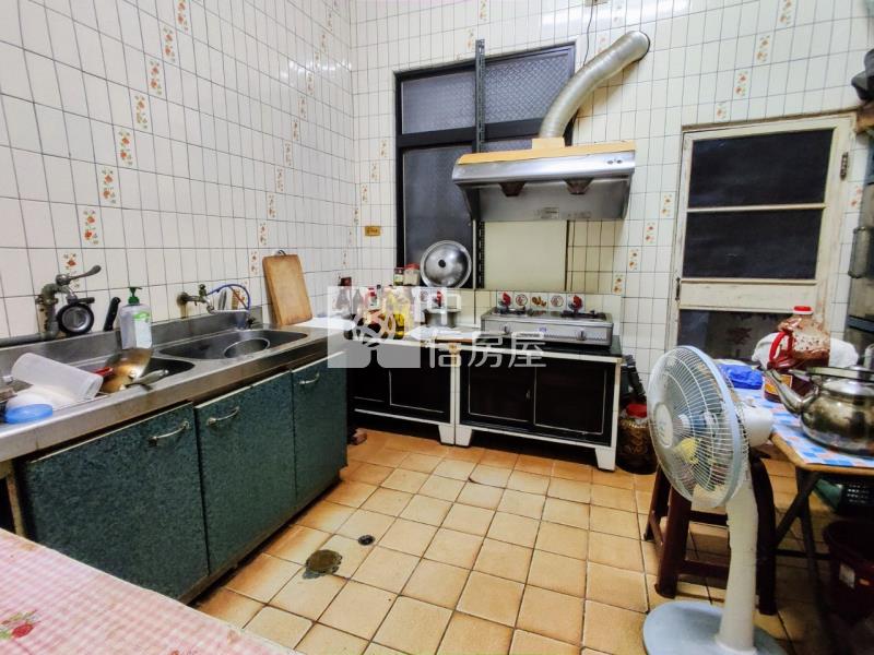正南京路店面房屋室內格局與周邊環境