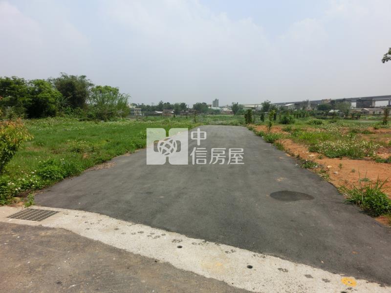 66快速道路【平鎮運動公園】都計內角地農地121坪房屋室內格局與周邊環境