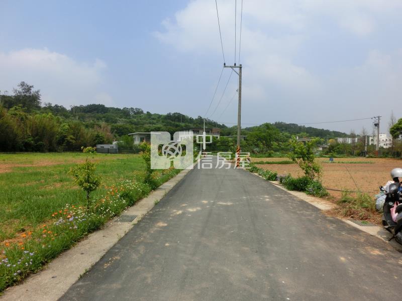 66快速道路【平鎮運動公園】都計內角地農地121坪房屋室內格局與周邊環境