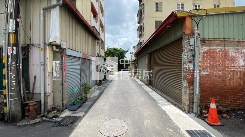 大里老街6套獨洗晒電梯透店房屋室內格局與周邊環境