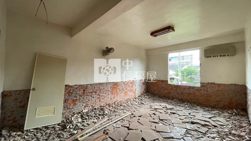 太平光華公園旁大地坪透天房屋室內格局與周邊環境