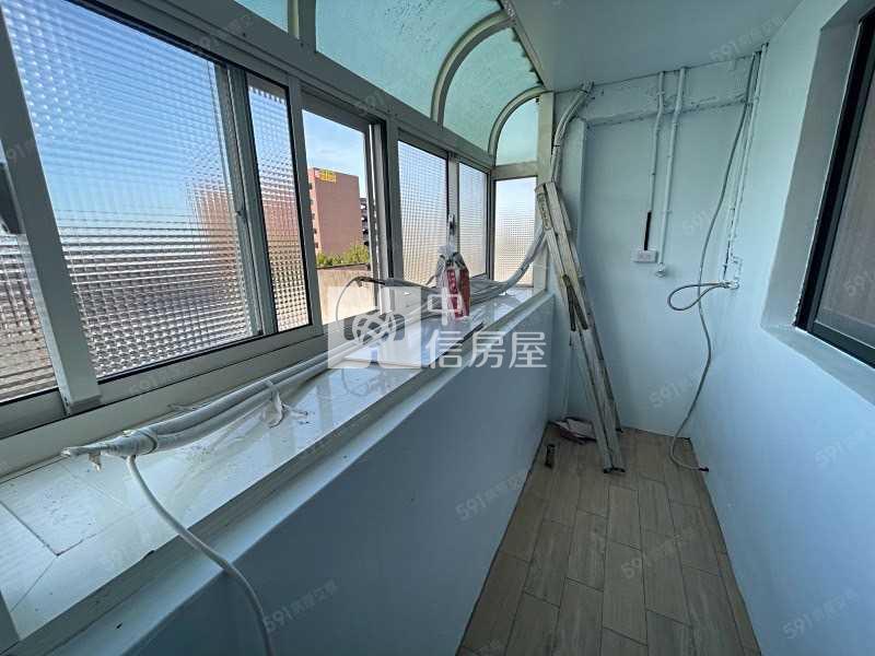 啟英高中全新整理3房房屋室內格局與周邊環境