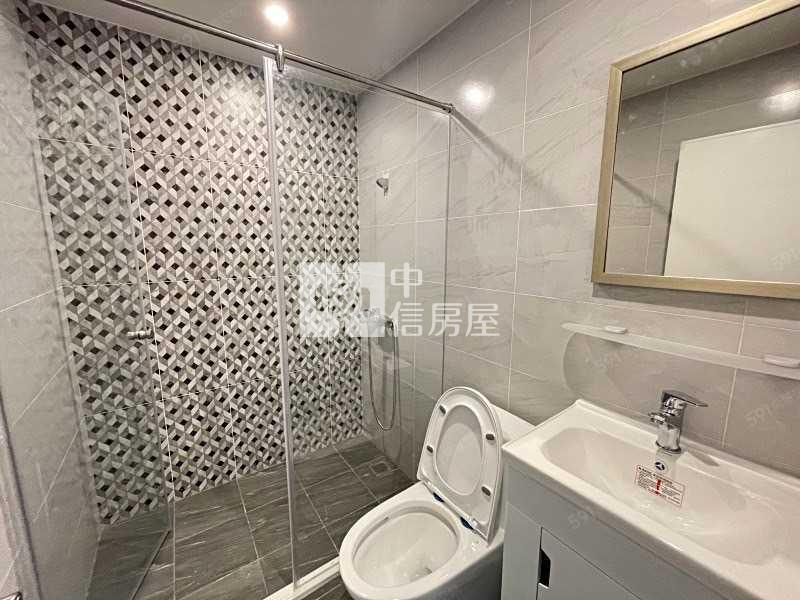 啟英高中全新整理3房房屋室內格局與周邊環境