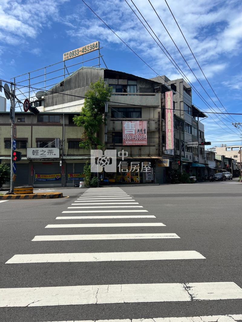 東區正10米透店房屋室內格局與周邊環境