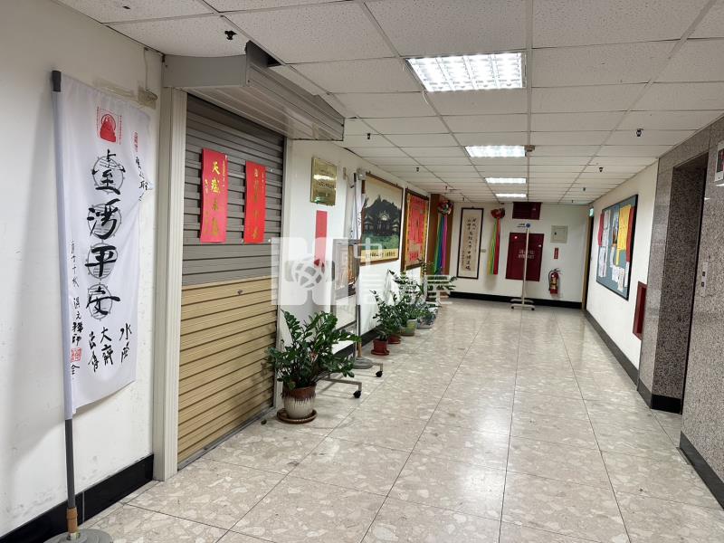 A22捷運站景觀商辦房屋室內格局與周邊環境