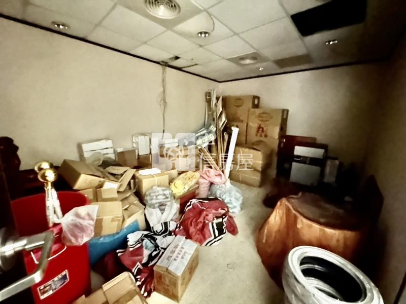 A22捷運站景觀商辦房屋室內格局與周邊環境