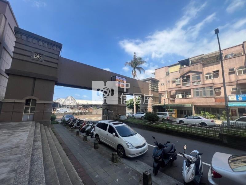 楊梅埔心近交流道收租四套房房屋室內格局與周邊環境