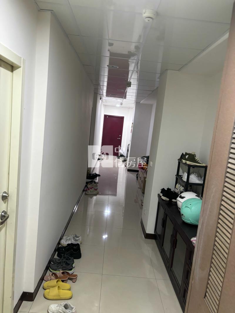 正SOGO大9間陽台套房房屋室內格局與周邊環境