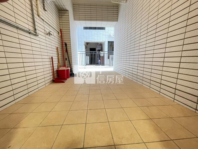 松竹領航大露台三房平車房屋室內格局與周邊環境