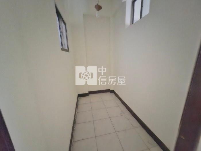 文化路尾透天房屋室內格局與周邊環境