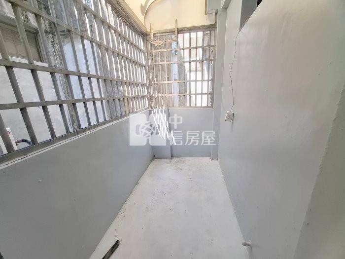 文化路尾透天房屋室內格局與周邊環境