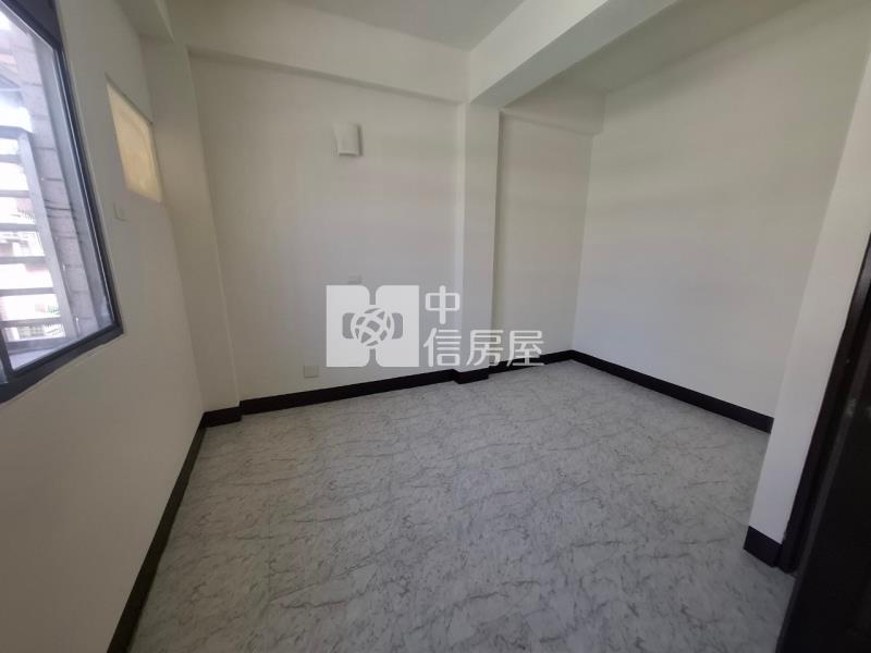 文化路尾透天房屋室內格局與周邊環境
