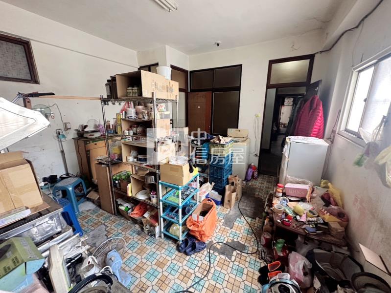 東區樂成宮角間透店房屋室內格局與周邊環境