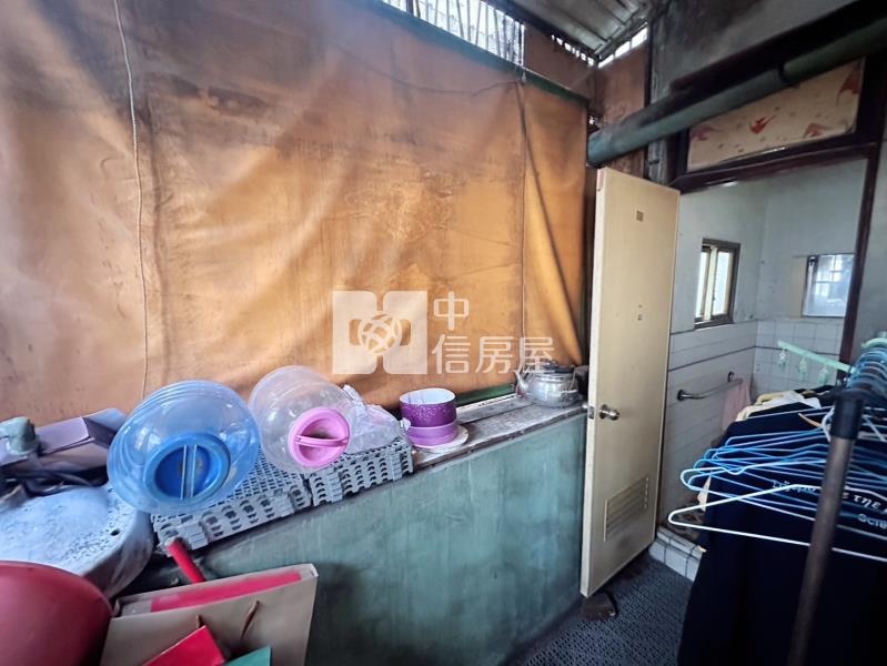 東區樂成宮角間透店房屋室內格局與周邊環境