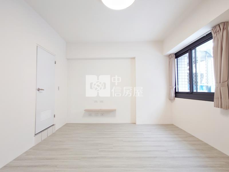 凡爾賽3房平車房屋室內格局與周邊環境