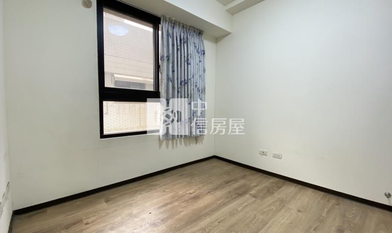 輕屋齡樹孝三房高樓視野景觀三面採光雙衛浴均開窗房屋室內格局與周邊環境