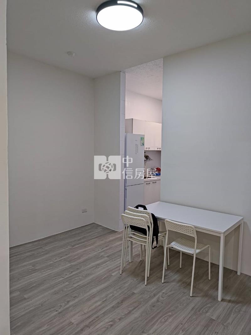 正東區菁英三房平車美電寓房屋室內格局與周邊環境