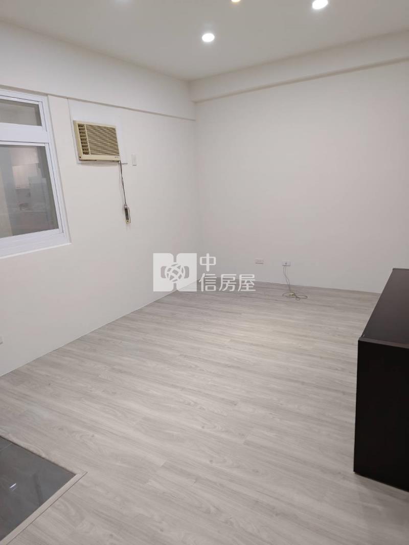 正東區菁英三房平車美電寓房屋室內格局與周邊環境