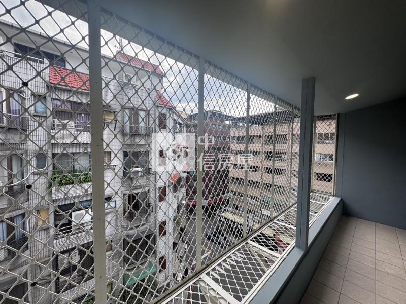 教育大學採光三房美廈房屋室內格局與周邊環境