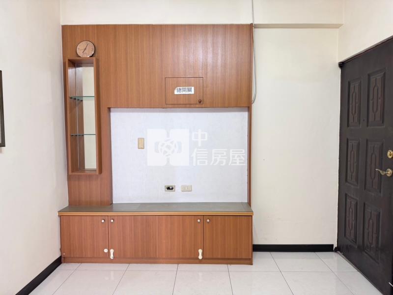 【羅浮名宮】台中西屯｜水湳經貿商圈｜低總價3房｜近水湳市場房屋室內格局與周邊環境
