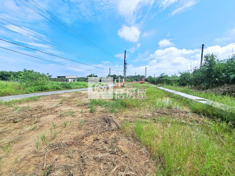 新埔雙面臨路有水電美農地房屋室內格局與周邊環境