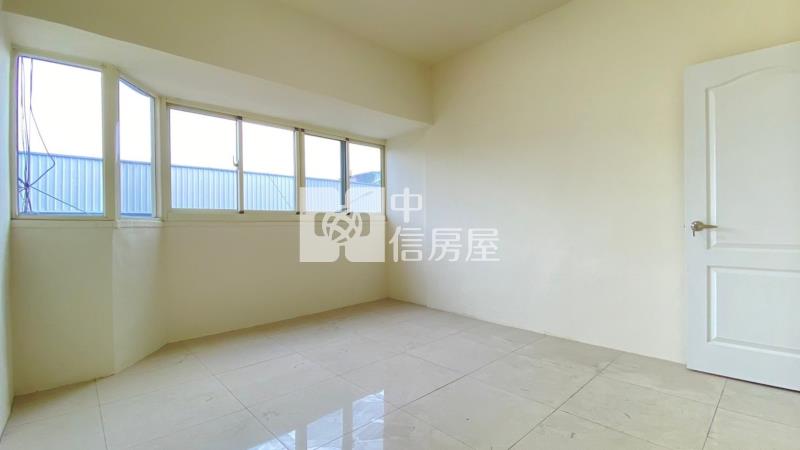 大里軟體園區大四房二樓美寓房屋室內格局與周邊環境