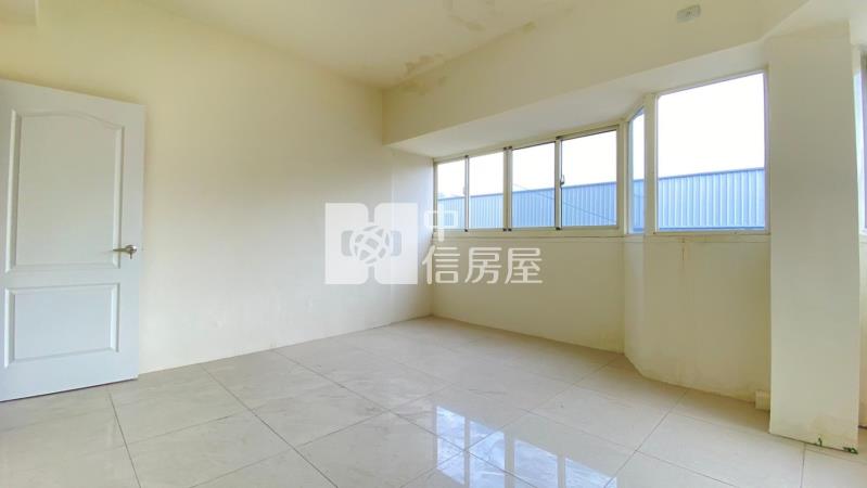 大里軟體園區大四房二樓美寓房屋室內格局與周邊環境