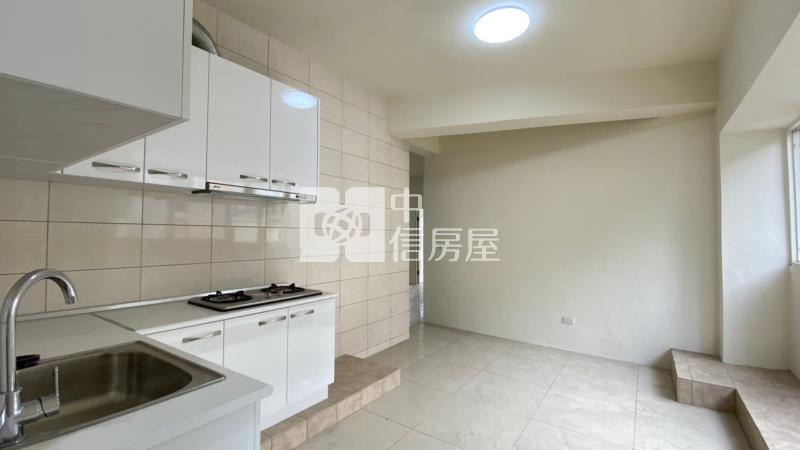 大里軟體園區大四房二樓美寓房屋室內格局與周邊環境