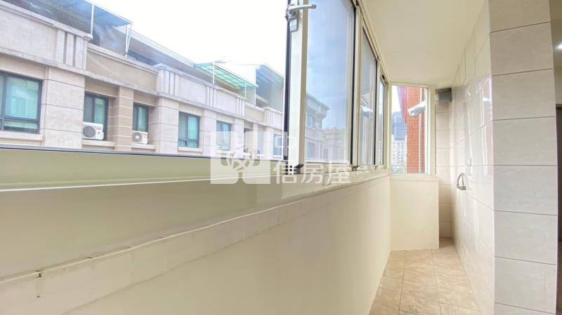 大里軟體園區大四房二樓美寓房屋室內格局與周邊環境