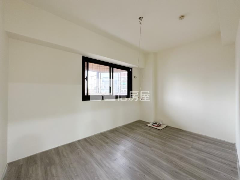 邦國世紀整新三房車房屋室內格局與周邊環境