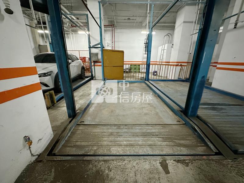 邦國世紀整新三房車房屋室內格局與周邊環境