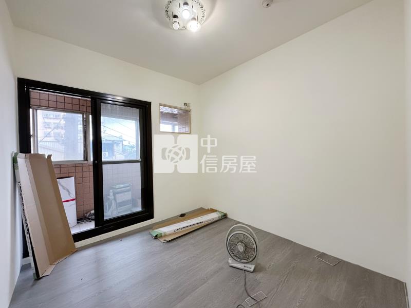 邦國世紀整新三房車房屋室內格局與周邊環境