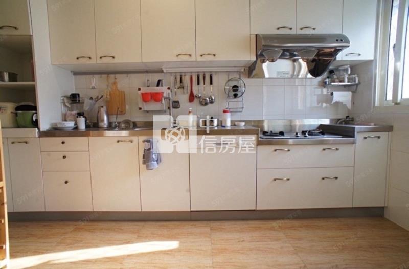 獨家2房電梯華廈★北區中國醫藥大學旁房屋室內格局與周邊環境